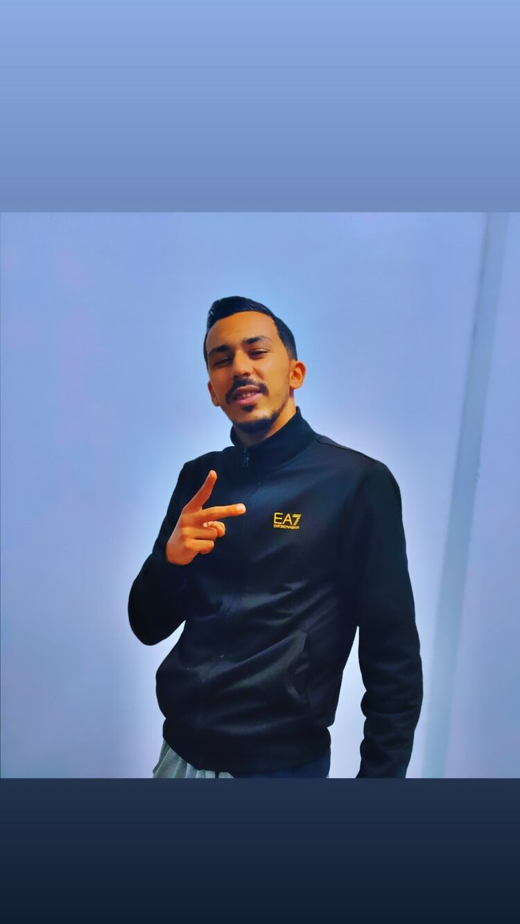  45106627  Alaa, 27 ,    Algiers