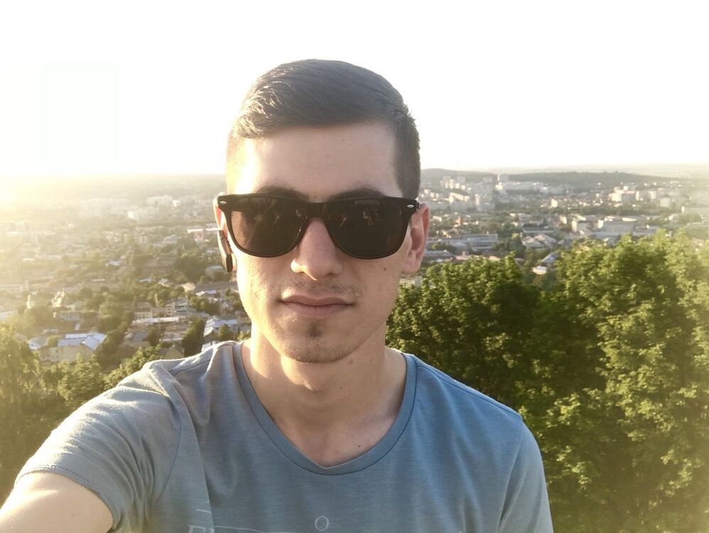  12606707  Bogdan, 29 ,    