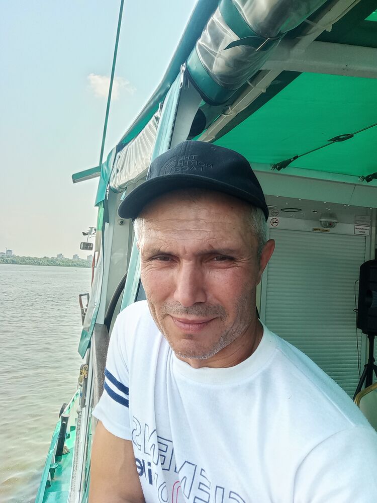 52746167  Nurali, 51 ,    