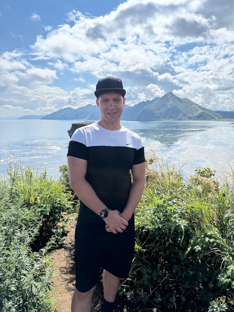  53495267  , 31 ,    -