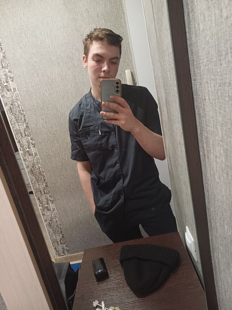  ,   Kirill, 24 ,   ,   