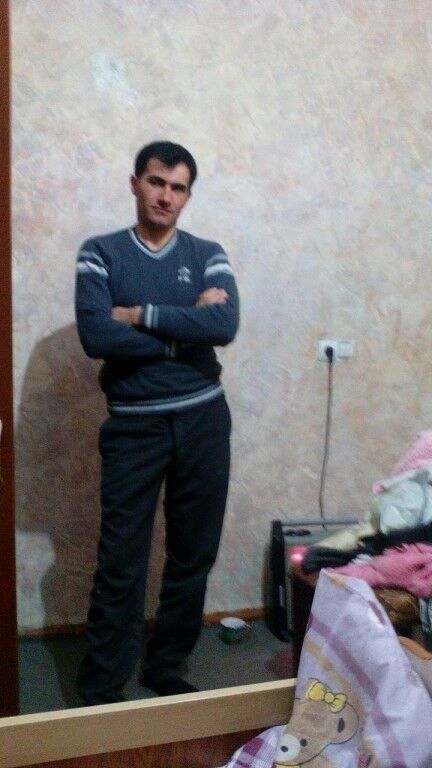  ,   Levom, 44 ,   ,   , c , 