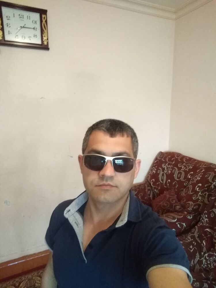  15939627  , 47 ,    