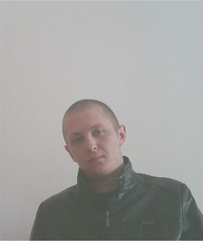  22868217  , 34 ,    