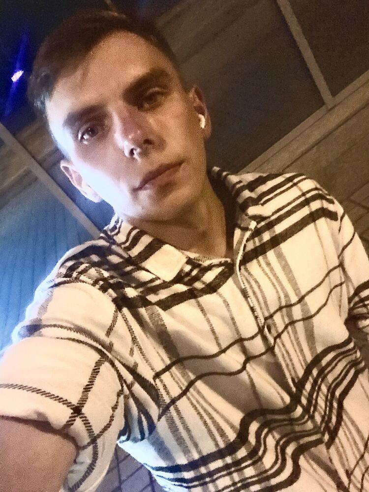  46540877  , 25 ,    
