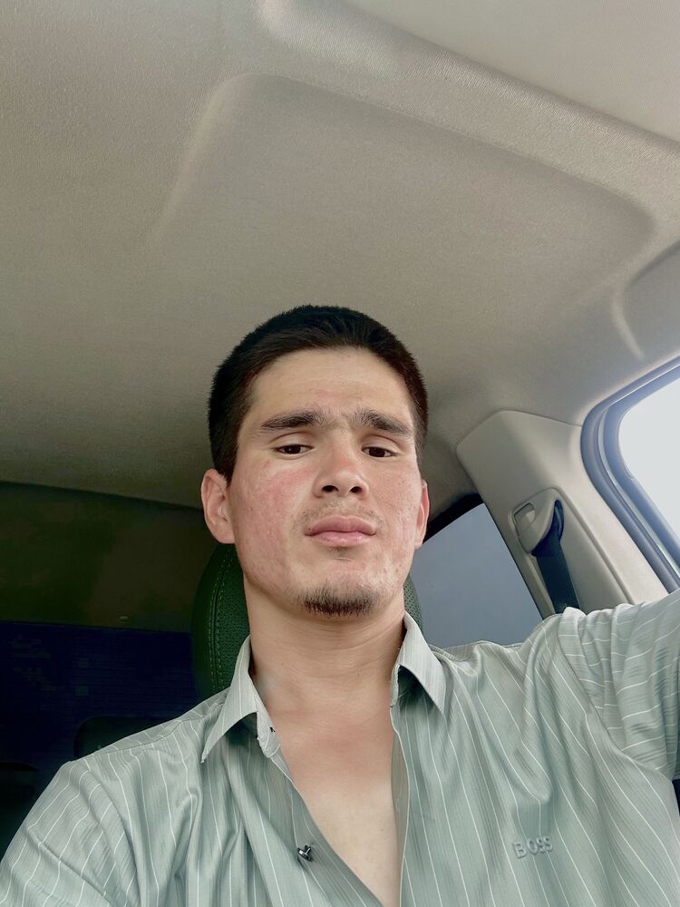  ,   Ali, 22 ,   ,   , c , 