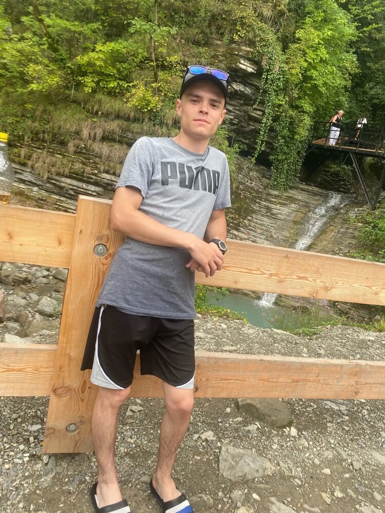  ,   Alexander, 27 ,     , c 