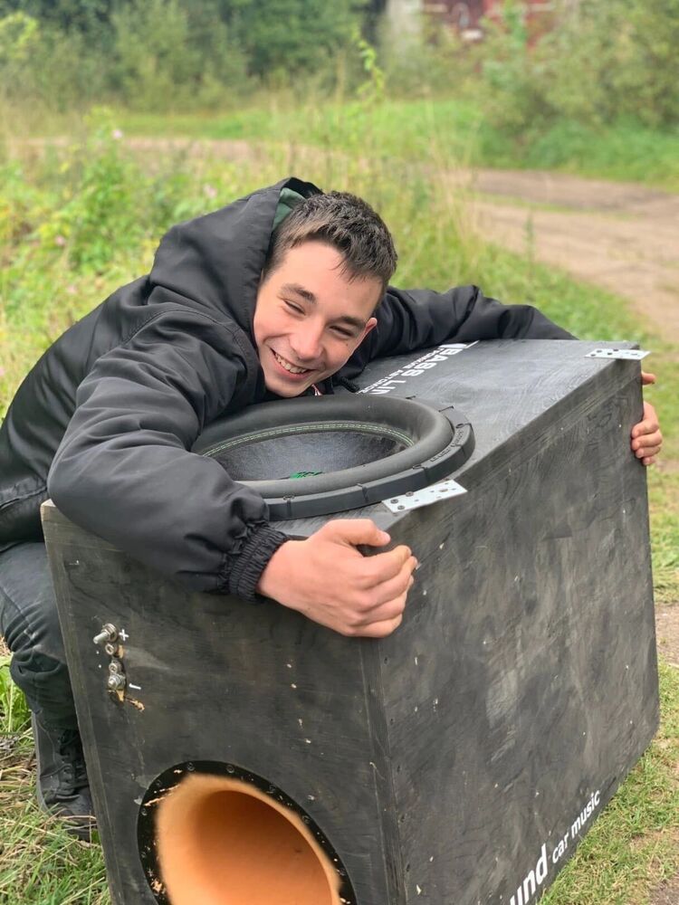  31758717  , 21 ,    -