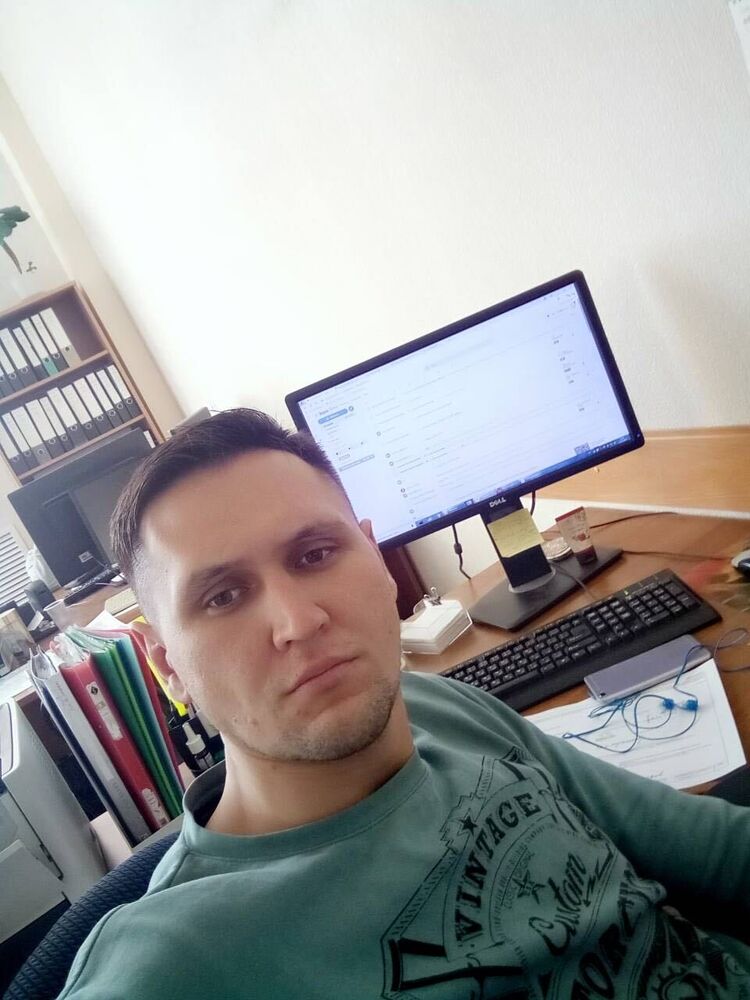  46031487  , 38 ,    