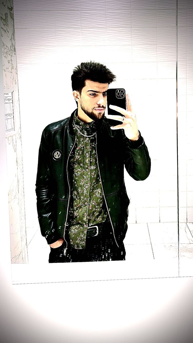  27916017  , 28 ,    -