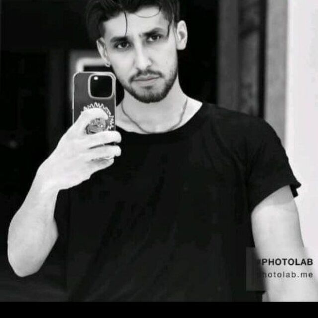  52023947  Kamil, 43 ,    