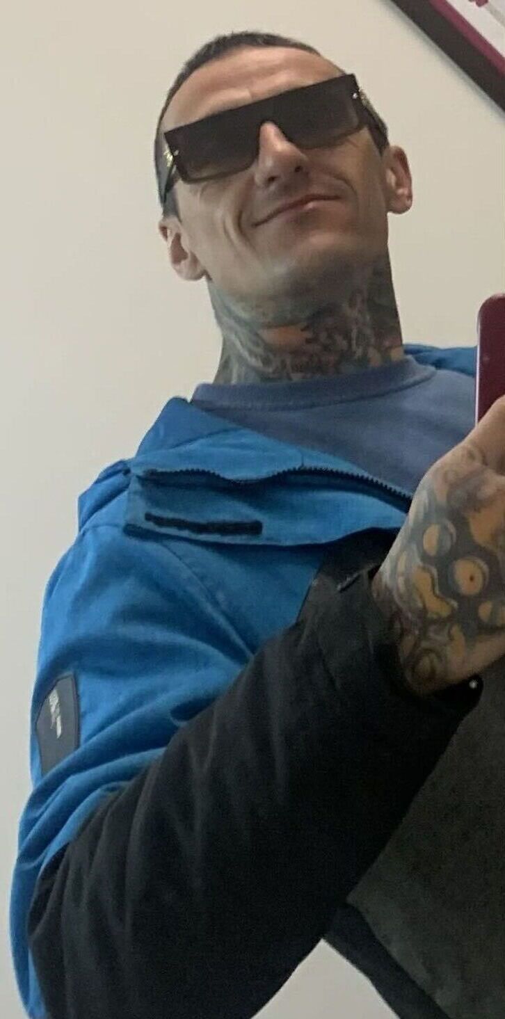  34622587  , 42 ,    