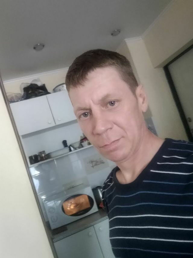  18813117  , 47 ,    