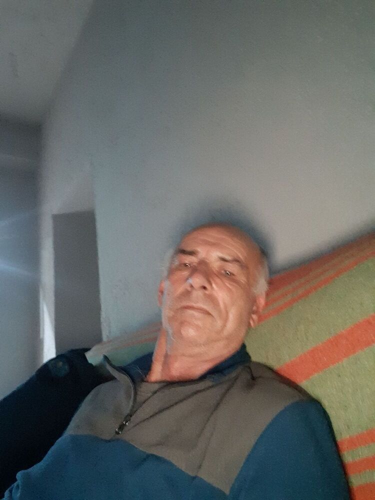  39328217  , 62 ,    
