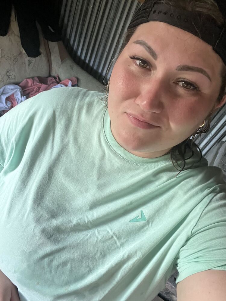  43877327  , 33 ,    