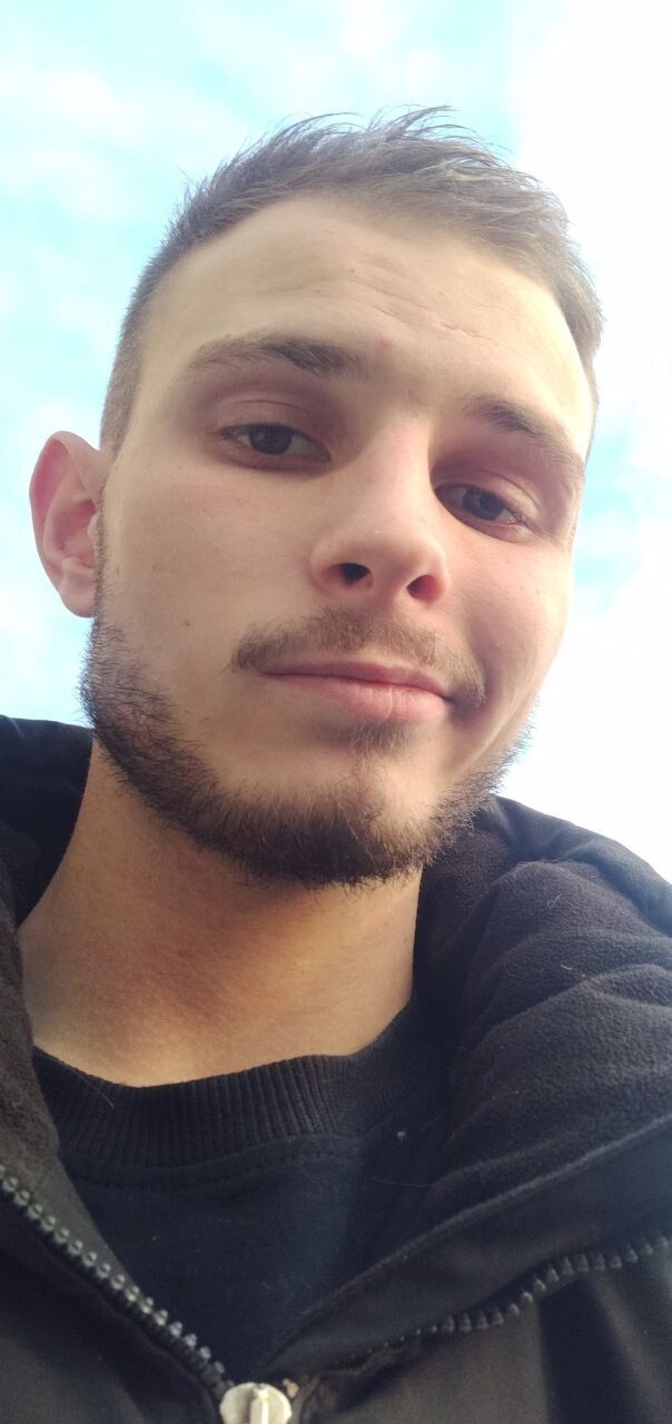  53765807  Zarrid, 25 ,    