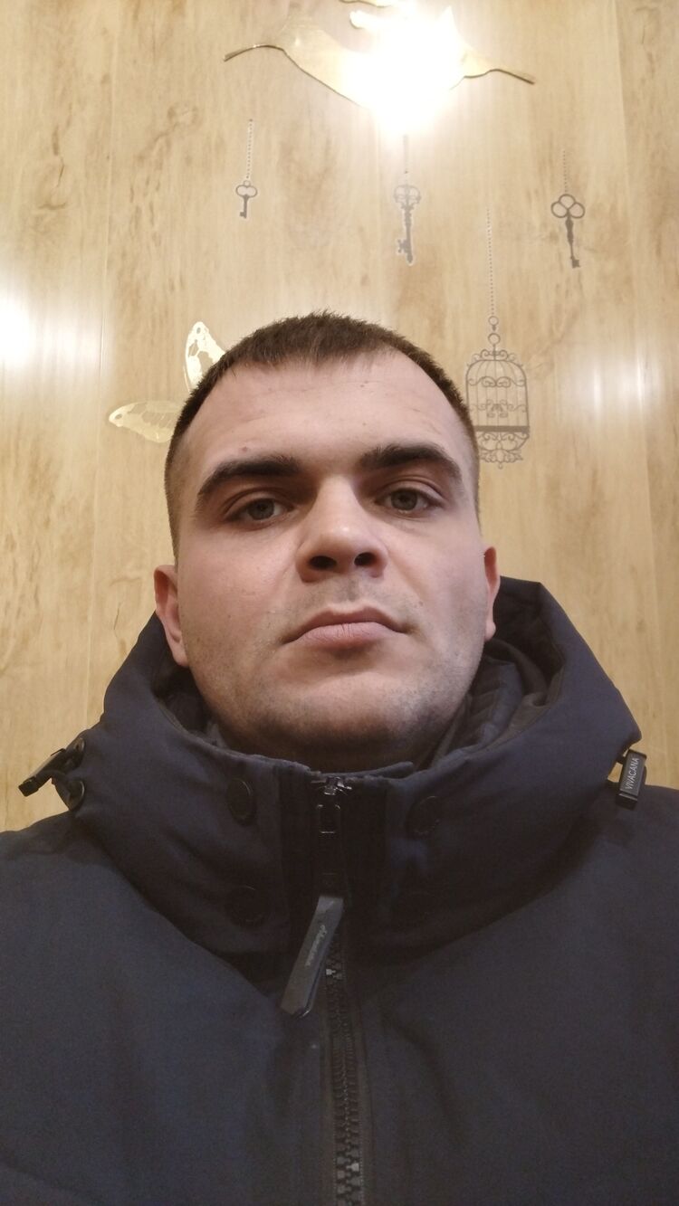  49237937  , 31 ,    