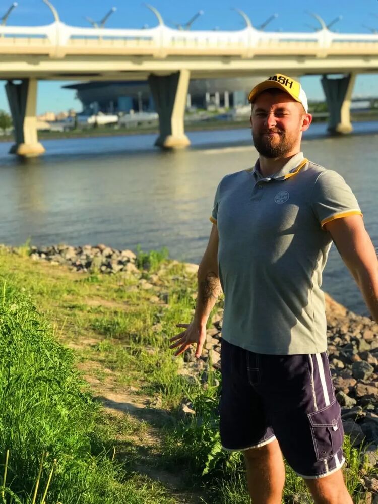  27650987  , 34 ,    -