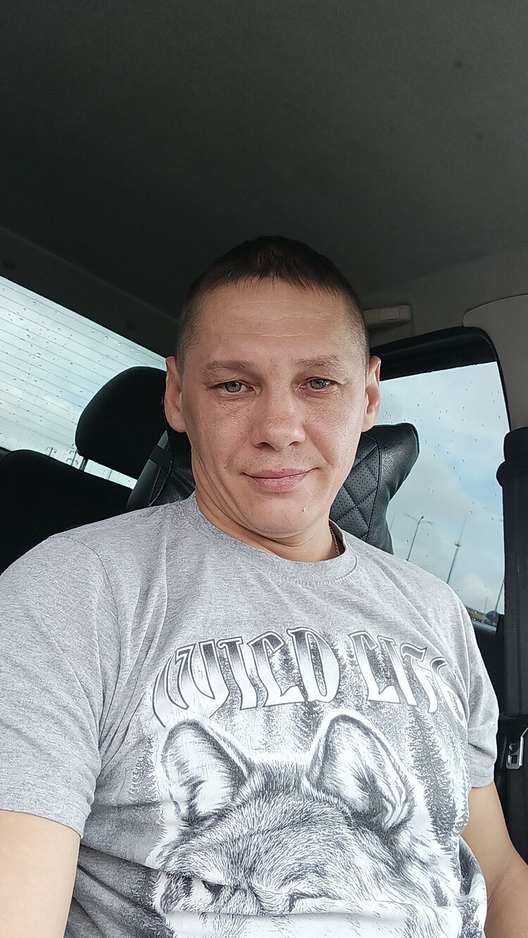  48015157  , 41 ,    