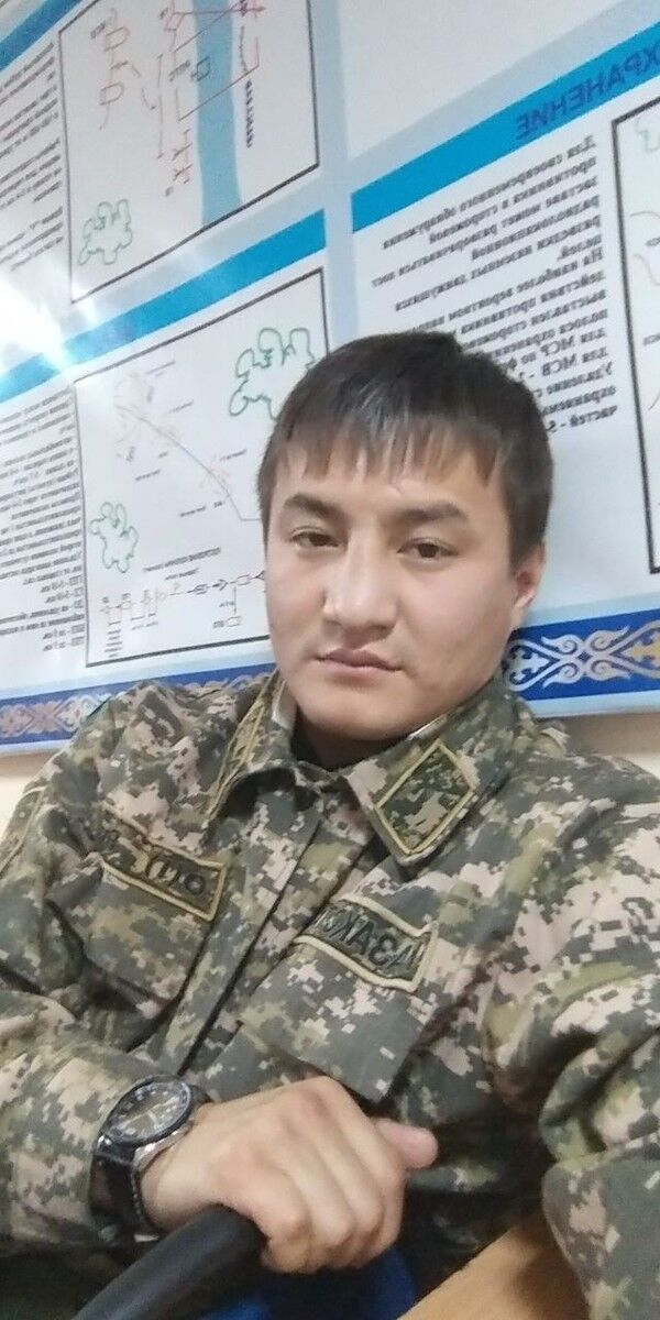 ,   Azat, 31 ,   ,   , c 