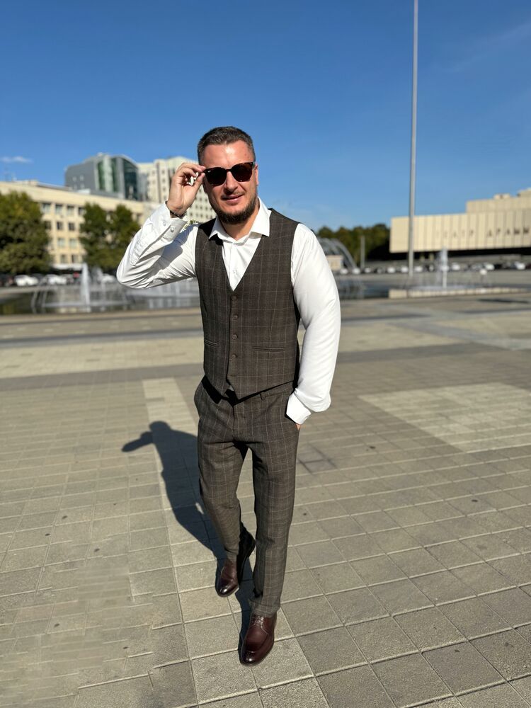 ���� 46302517 ������� Vladimir, 38 ���, ���� ���������� � ����������