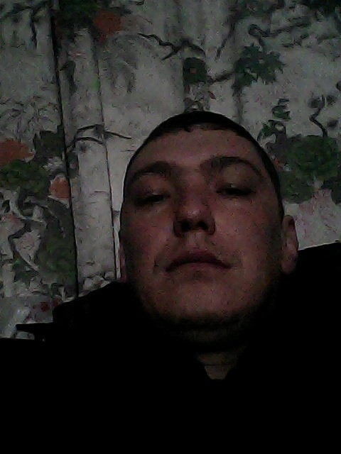  9278757  Sergei, 40 ,    