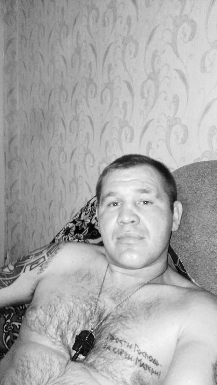  48268897  , 32 ,    
