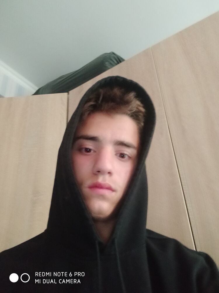  ,   Alex, 25 ,   ,   