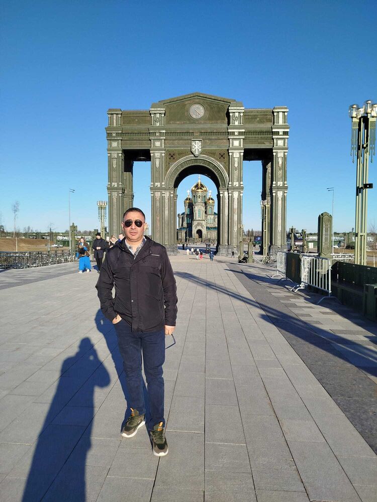 50523477  Ahmet, 40 ,    