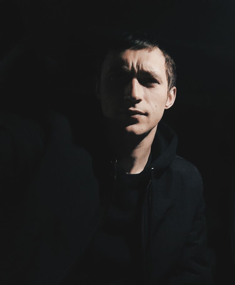 ���� 33679447 ������� Maxim, 32 ����, ���� ���������� � ������