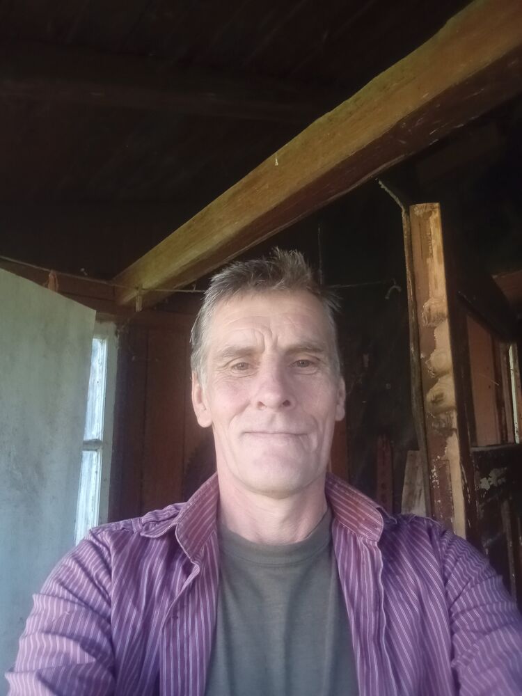  53682177  JANiS, 53 ,    