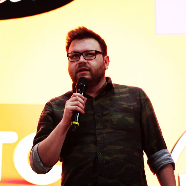  37726197  Kirill, 37 ,    