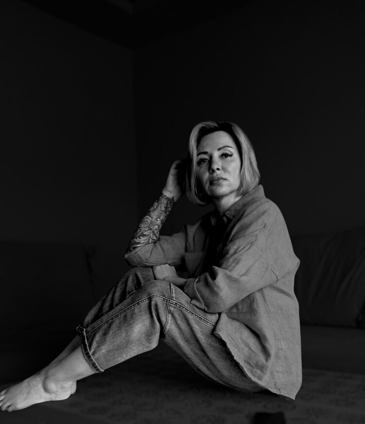  ,   Nata, 46 ,   c 