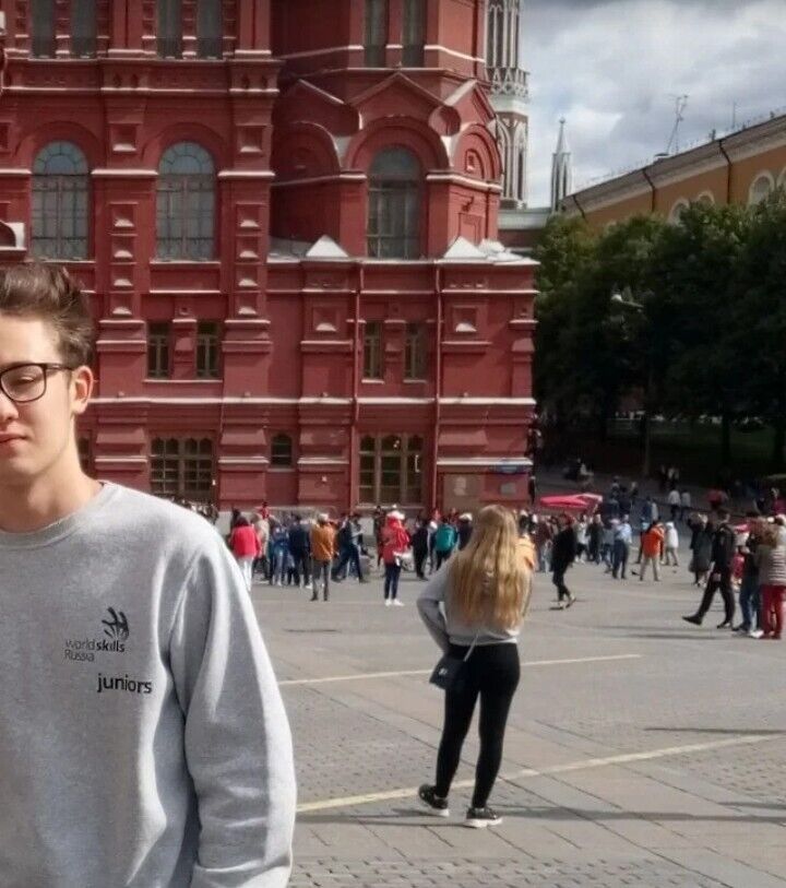  28297637  , 23 ,    