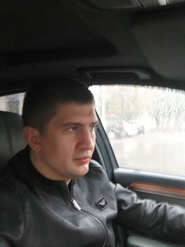  --,   , 44 ,   