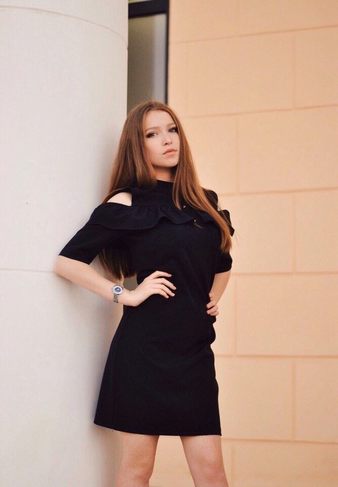  ,   Alexandra, 24 ,  
