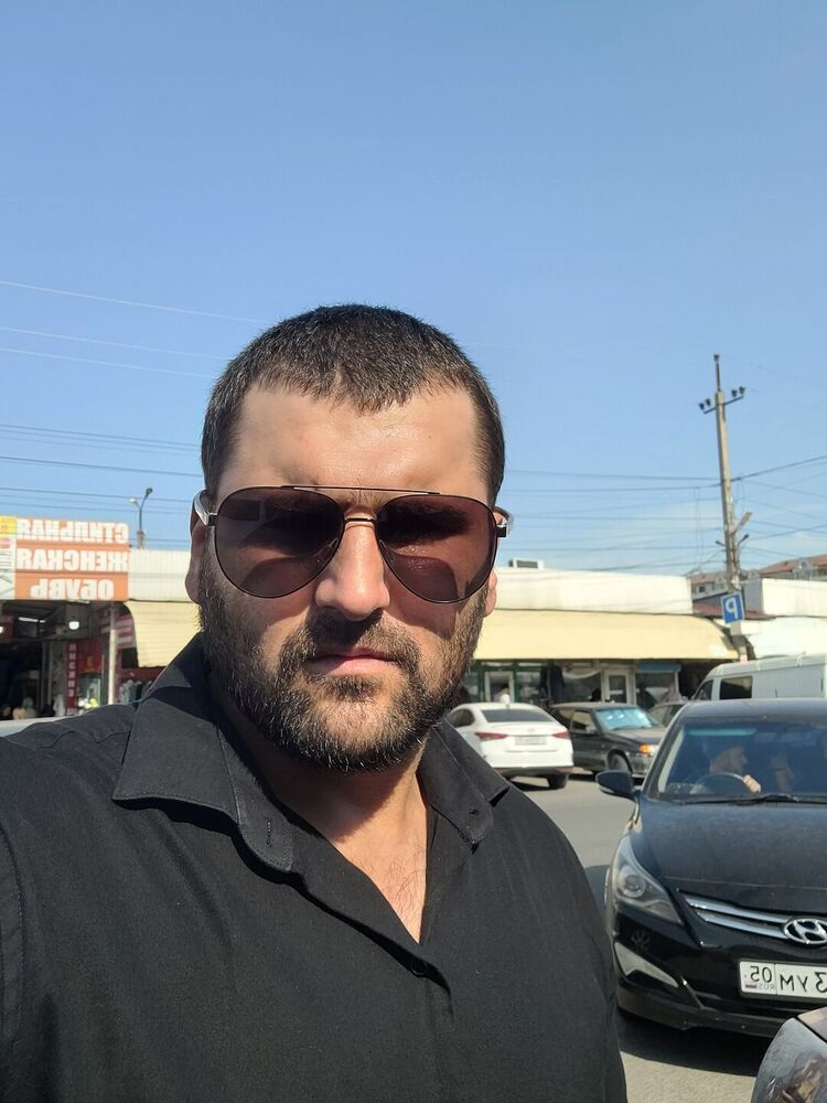 ���� 46718737 ������� �������, 33 ����, ���� ���������� � �����-����������