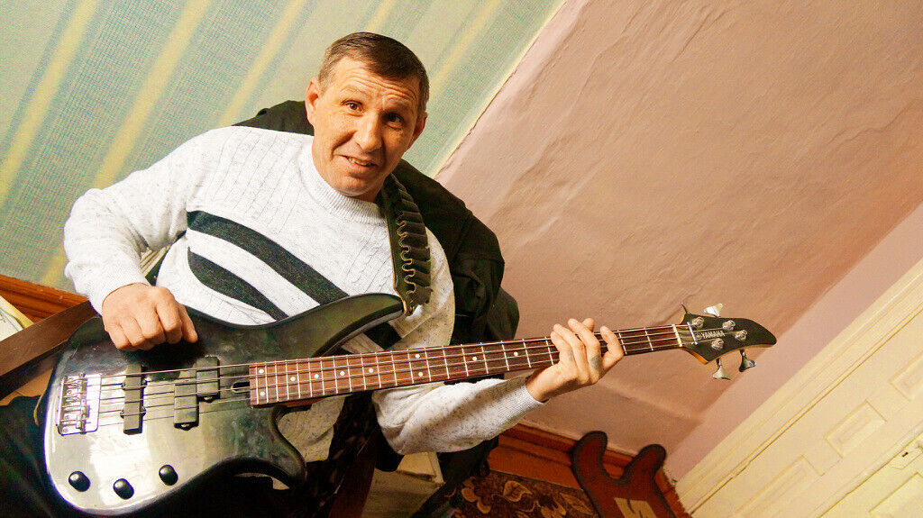  42528637  Vyachislav, 54 ,    