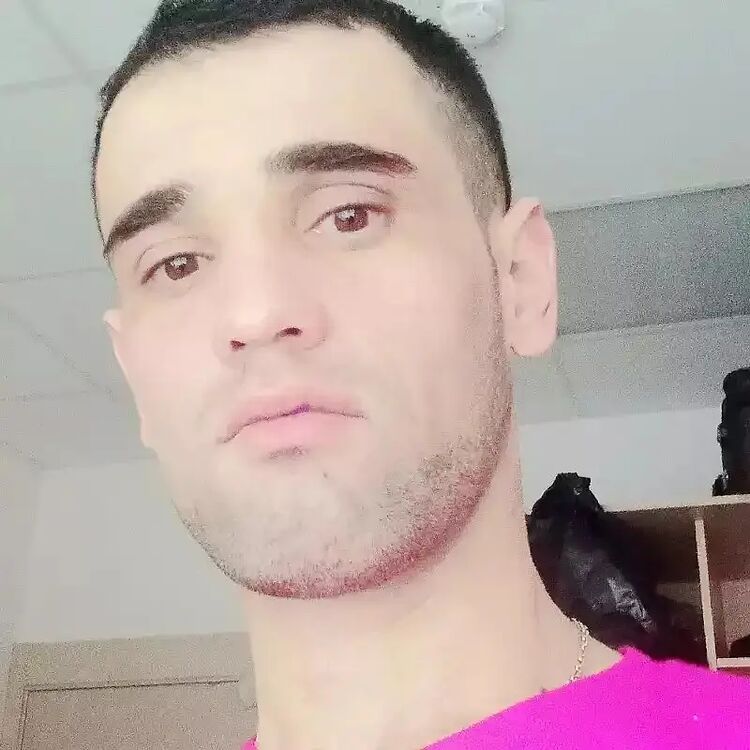  ,   Farrug, 35 ,   ,   