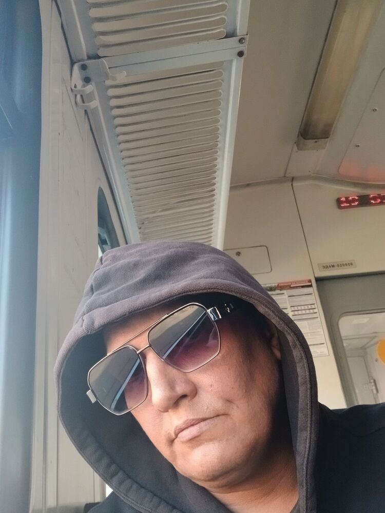  51694297  Dmitry, 41 ,    