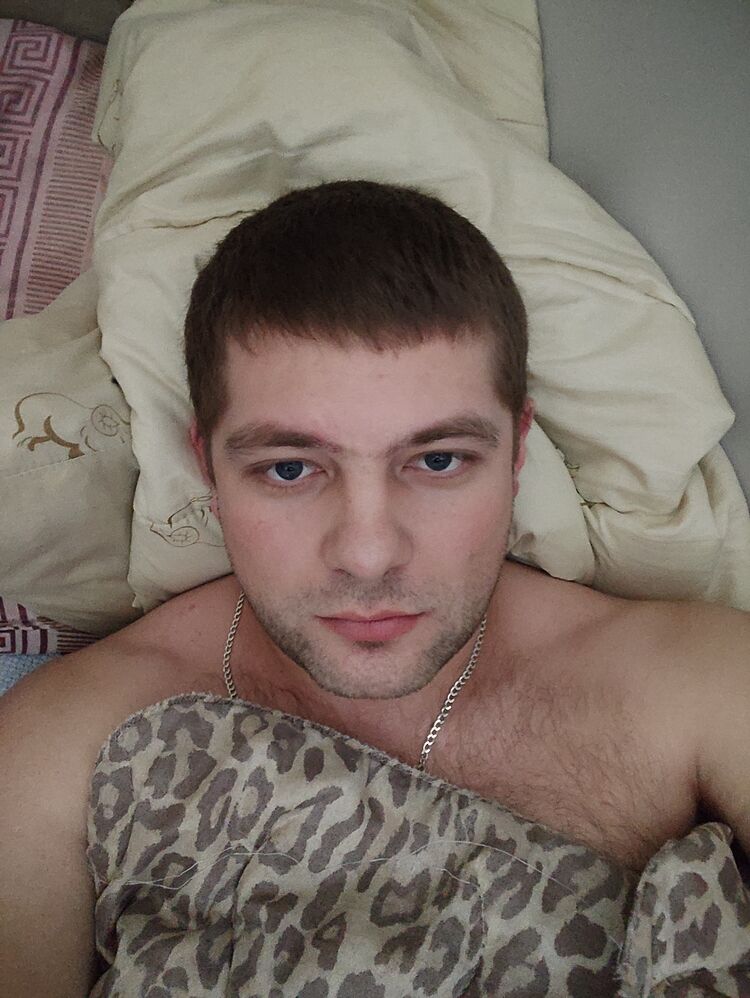  44500517  , 33 ,    