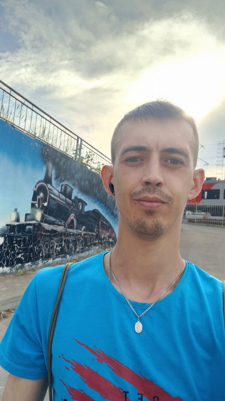  31327047  , 36 ,    