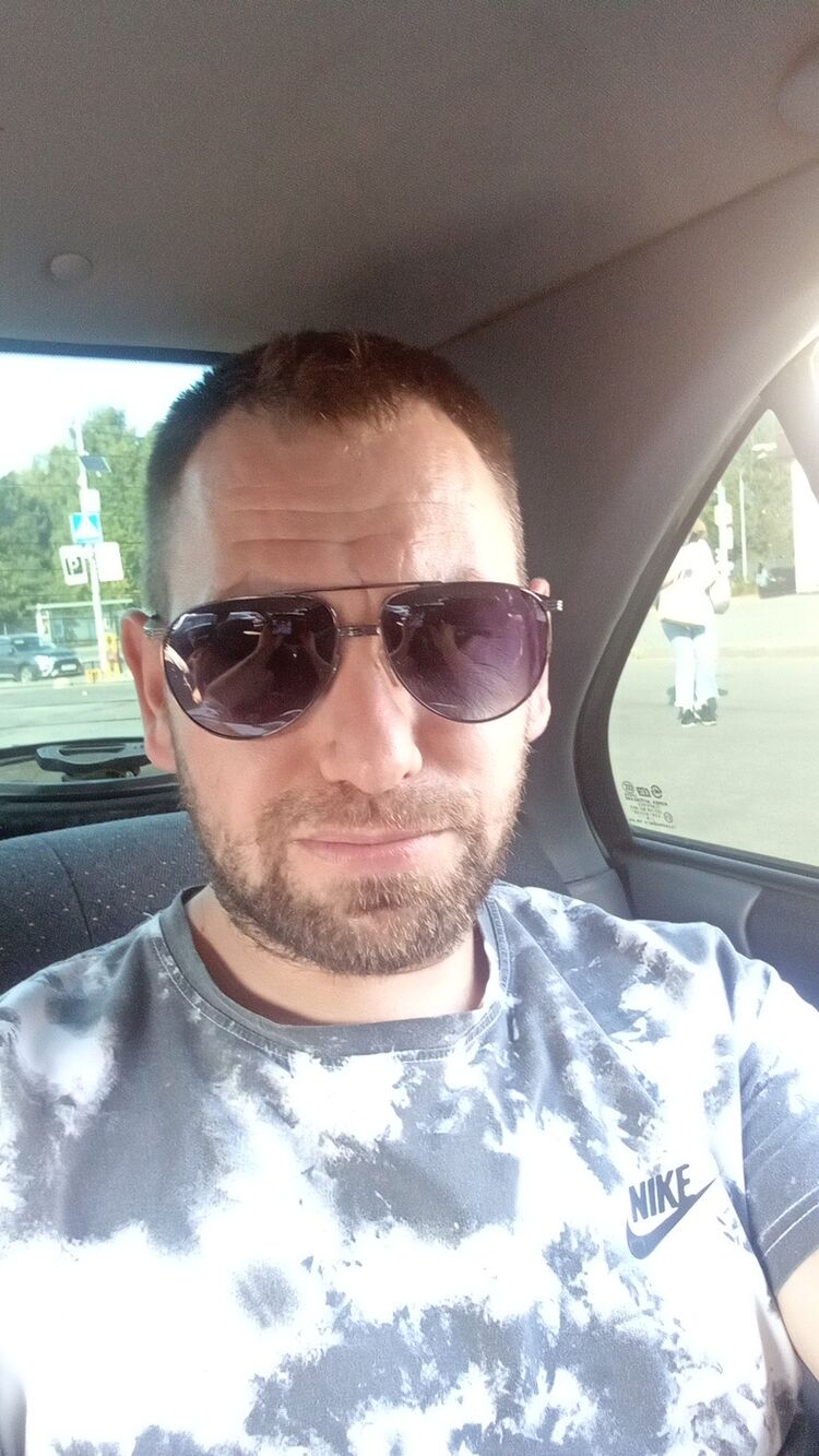  47709897  , 32 ,    
