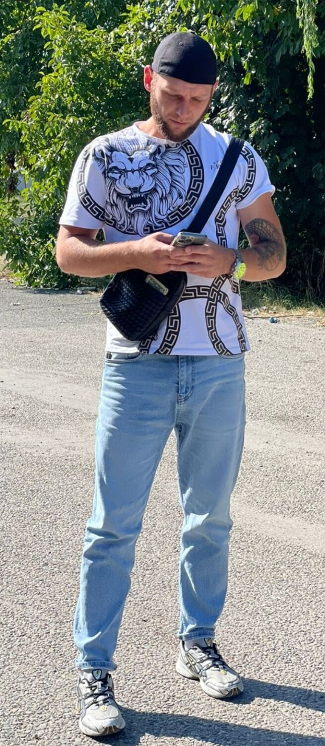 ���� 53740657 ������� Jon Medik, 33 ����, ���� ���������� � ������������