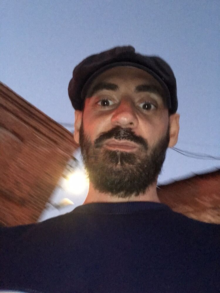  32449377  , 33 ,    