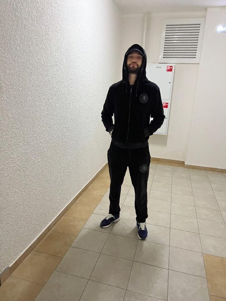 ���� 27157577 ������� ������, 32 ����, ���� ���������� � �����-����������