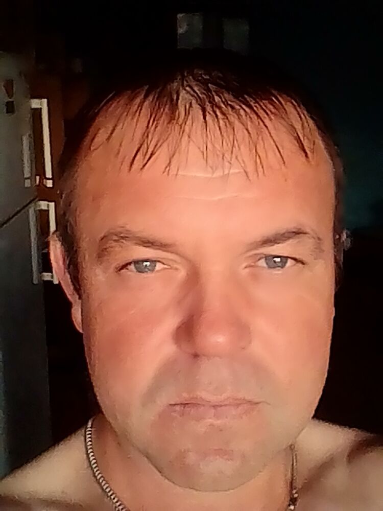  23198567  , 42 ,    