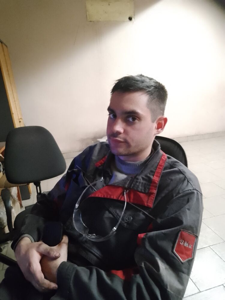  47343967  , 21 ,    