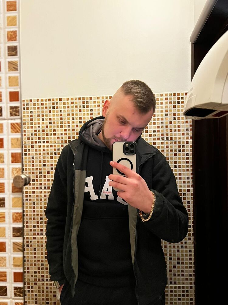  41150137  , 27 ,    