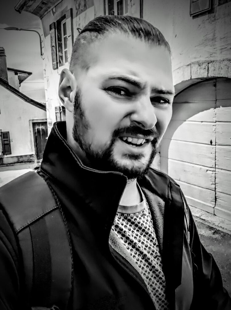  52688127  Alex, 30 ,    Yverdon-Les-Bains